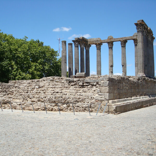 Diana Tempel - Évora - Portugal