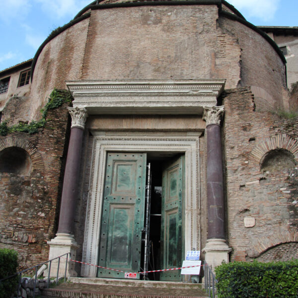 Tempel van Romulus - Rome - Italië