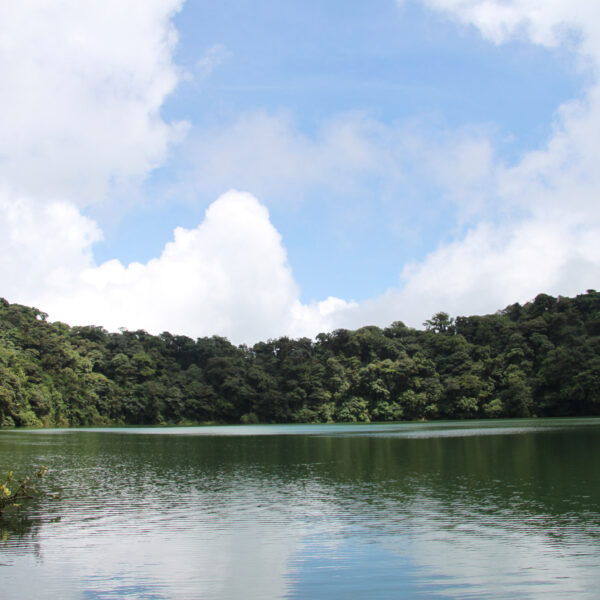 Cerro Chato - Parque Nacional Volcán Arenal - Costa Rica