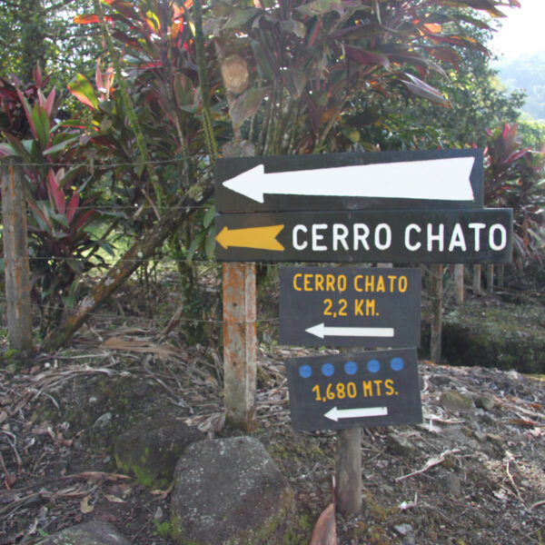 Cerro Chato - Parque Nacional Volcán Arenal - Costa Rica