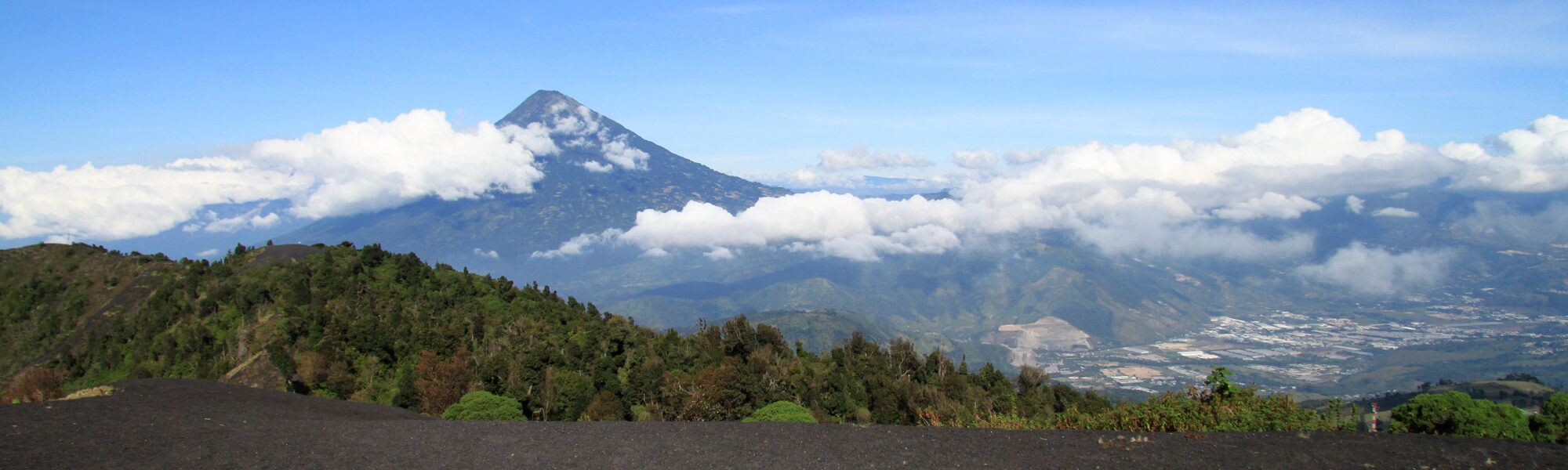 Guatemala 2015 - dag 3 - Uitzicht vanaf de Volcán Pacaya