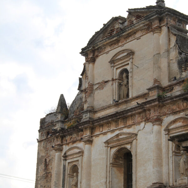 Iglesia y Convento de San Agustin - Antigua - Guatemala