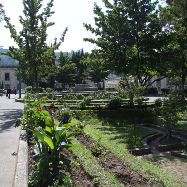 Parque a Centro América - Quetzaltenango - Guatemala
