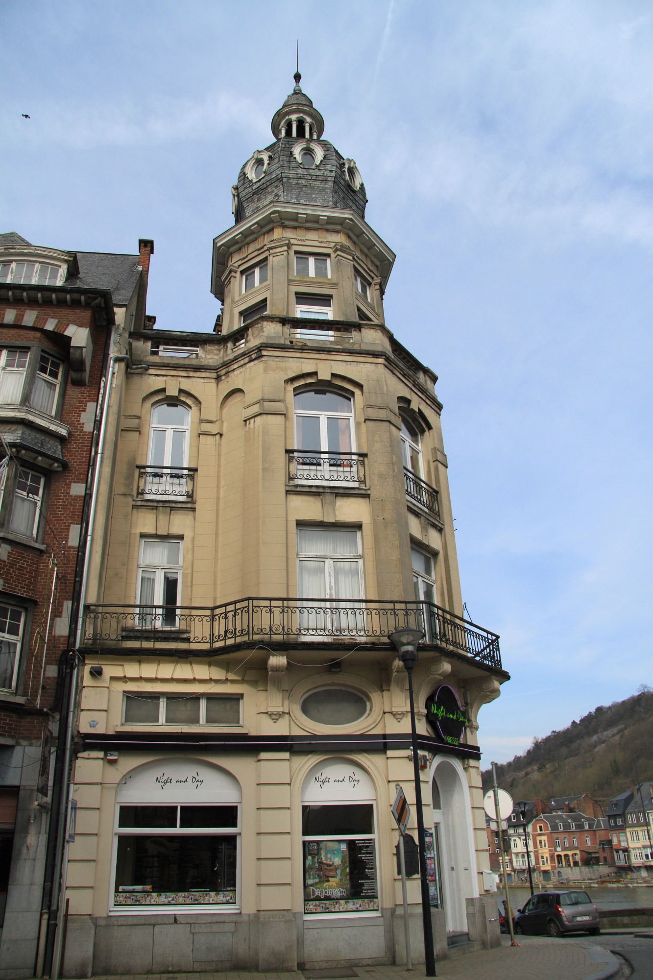 Hôtel des Postes in Dinant - België - Reizen & Reistips