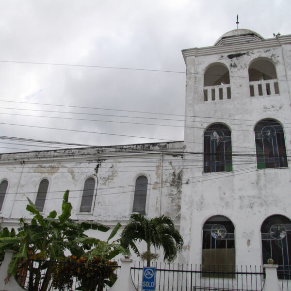 Iglesia Nuestra Senora de Los Remedios - Flores - Guatemala