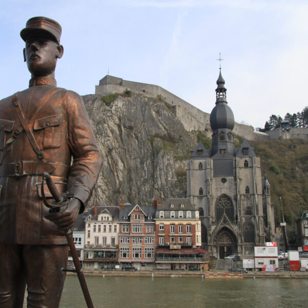 Monument van Charles de Gaulle - Dinant - België