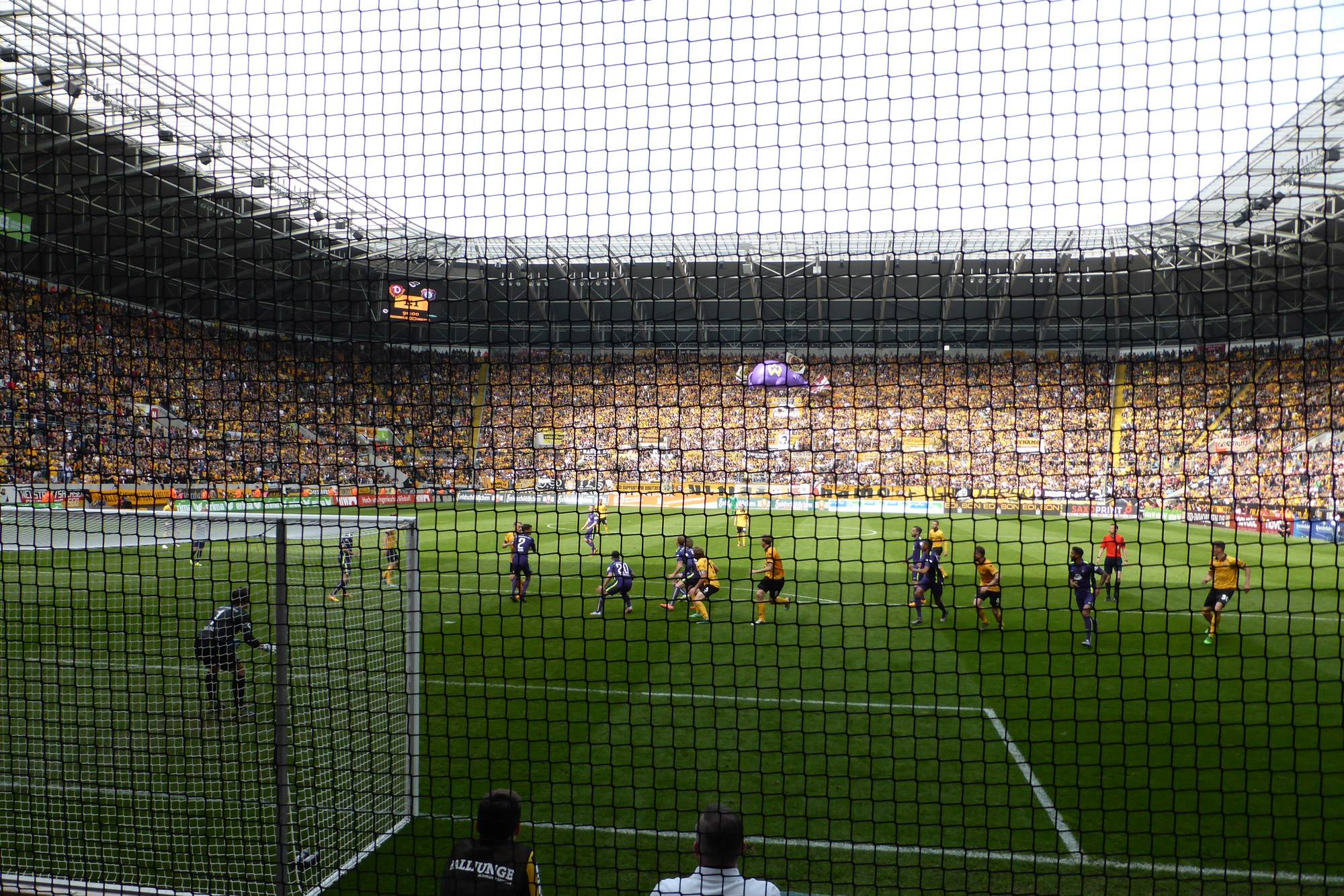 Weekendje Dresden in 10 beelden - Dynamo Dresden tegen Erzgebirge Aue