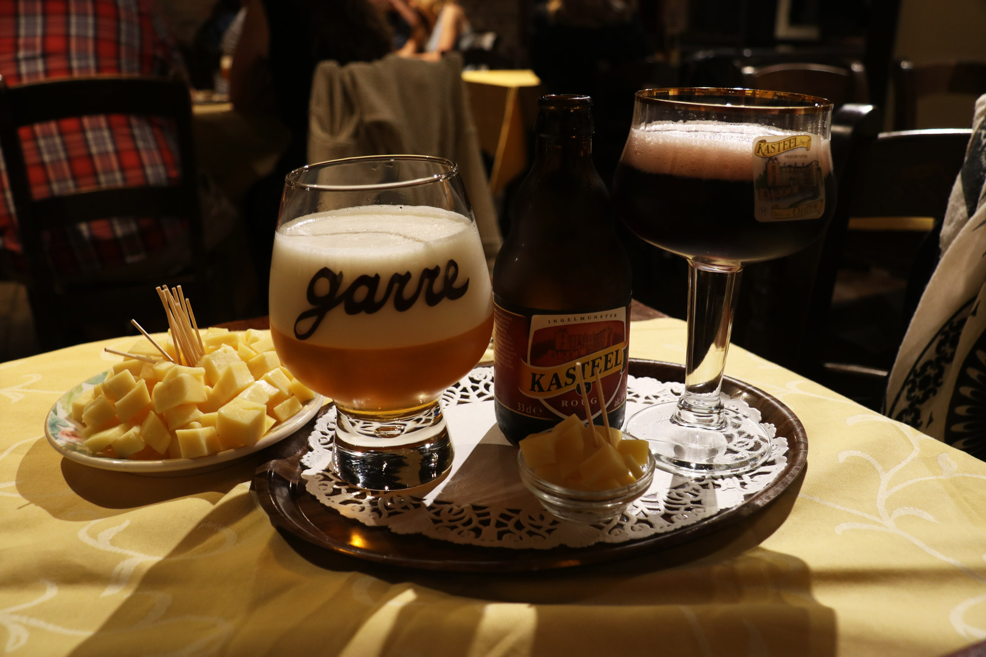 5 leuke biercafés in Brugge - Café De Garre