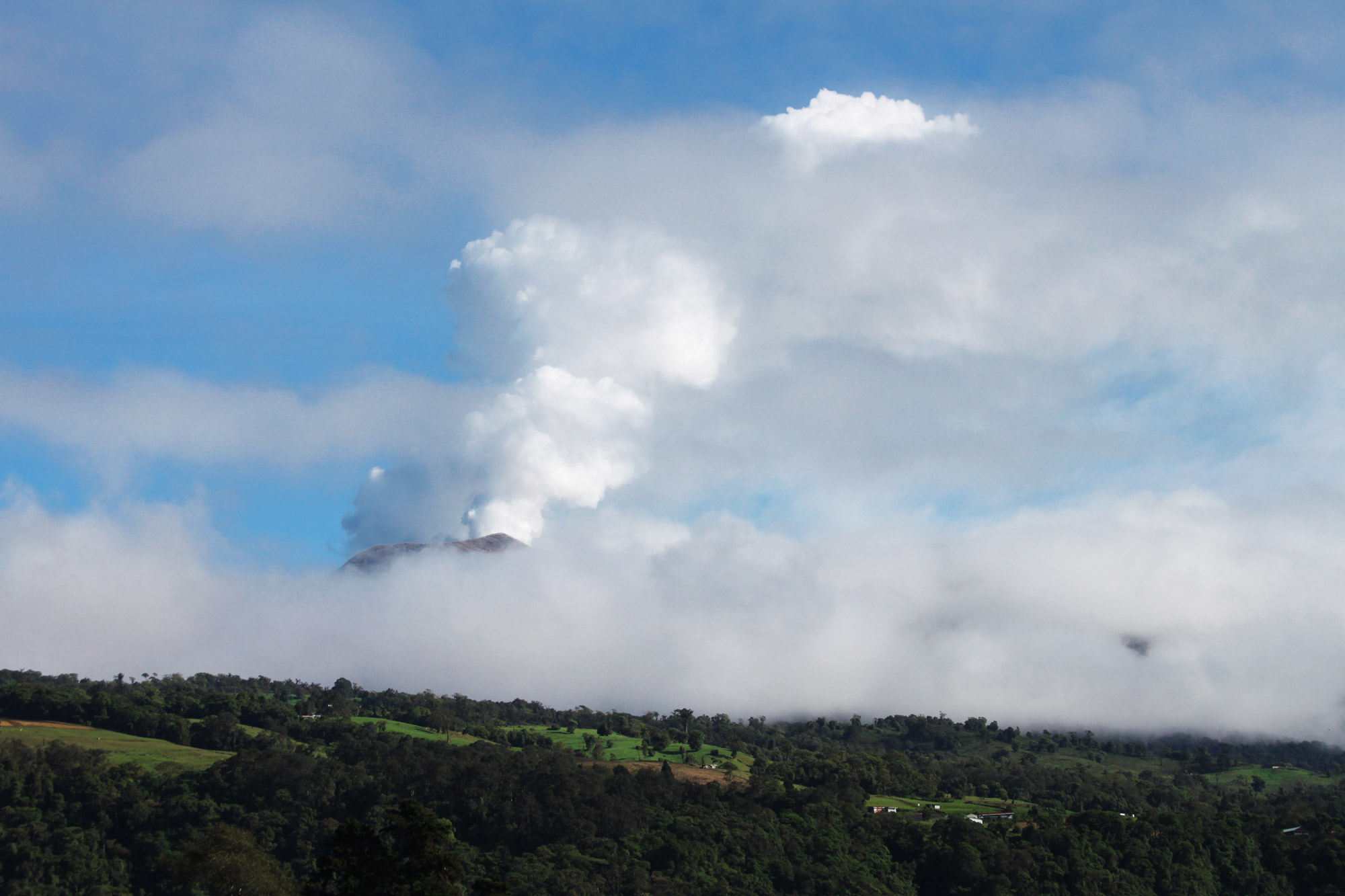 5 reden om naar Costa Rica te reizen - (actieve) Vulkanen: Volcán Turrialba