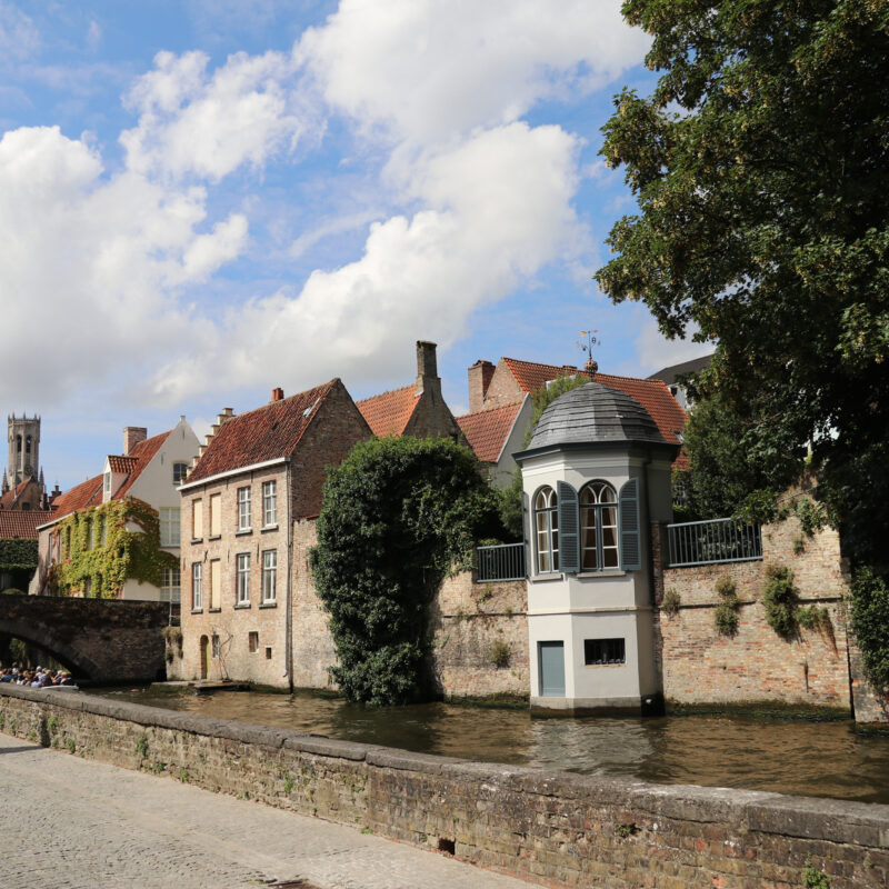 Week-end à Bruges en 10 photos : Promenade le long des canaux et des belles maisons