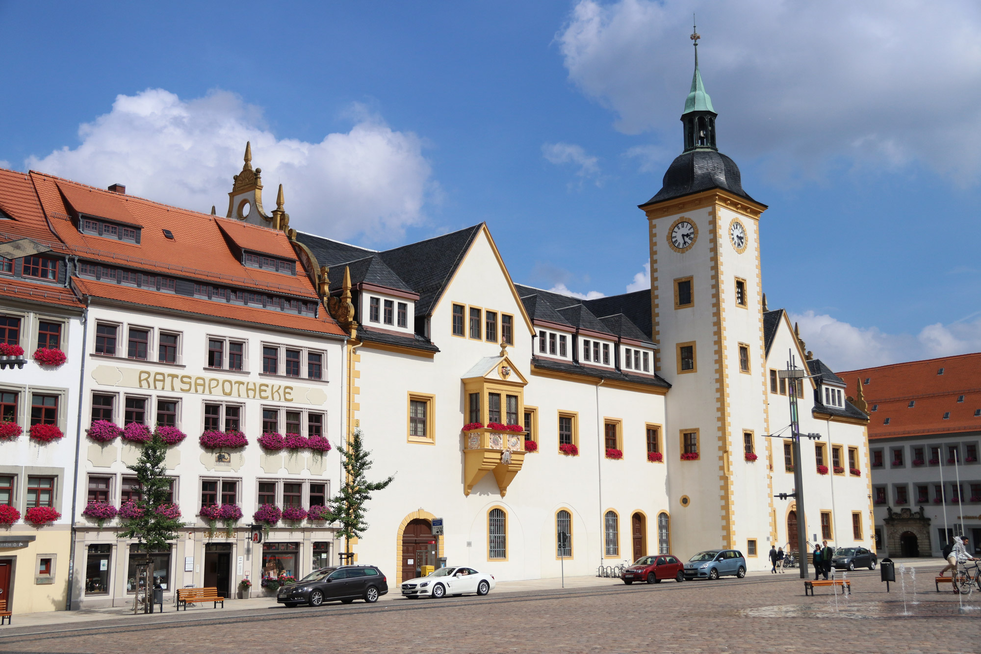 Freiberg ontdekken met oma - De Obermarkt met alle mooie gebouwen