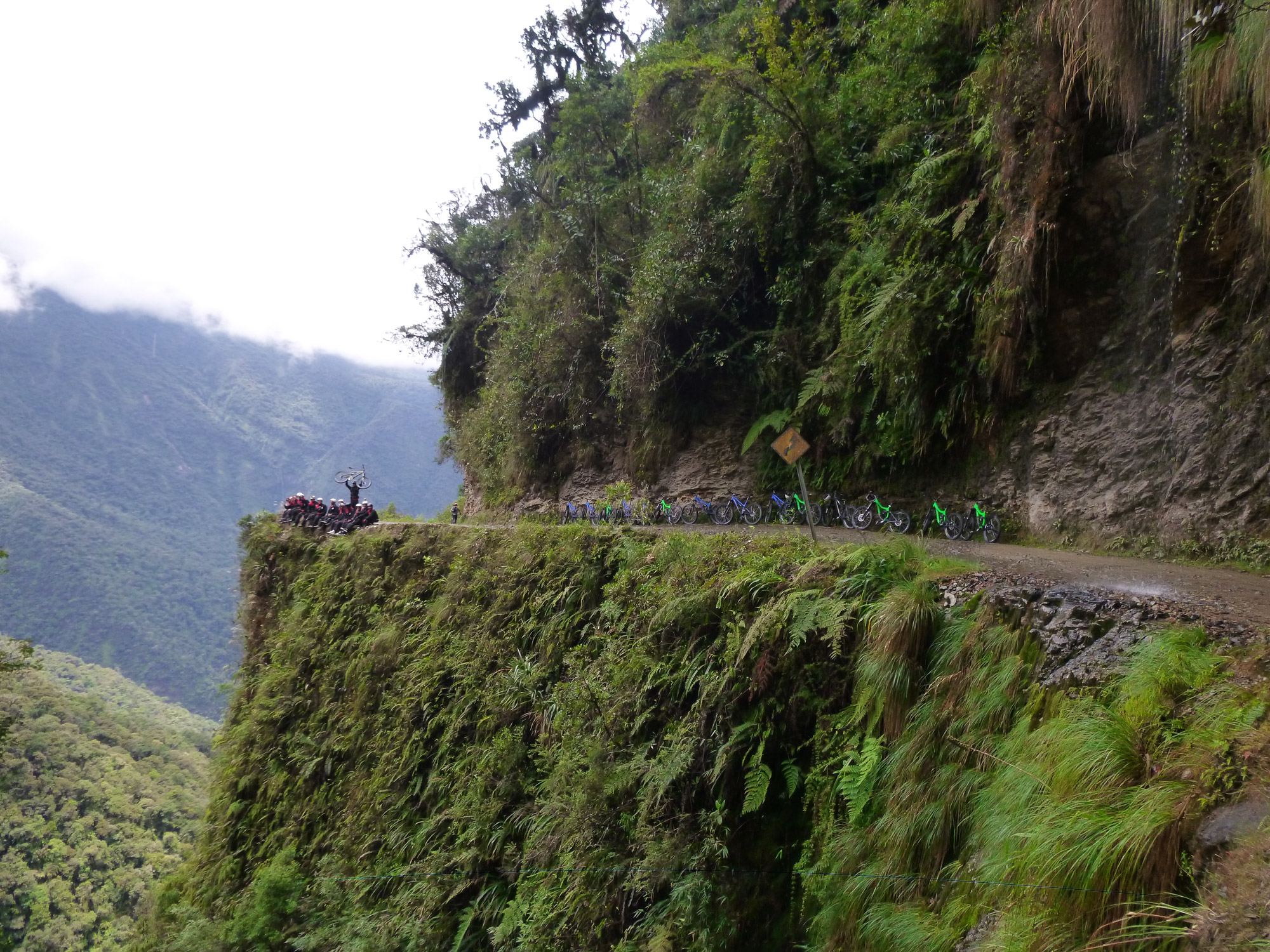El Camino a los Yungas - Death Road - Bolivia