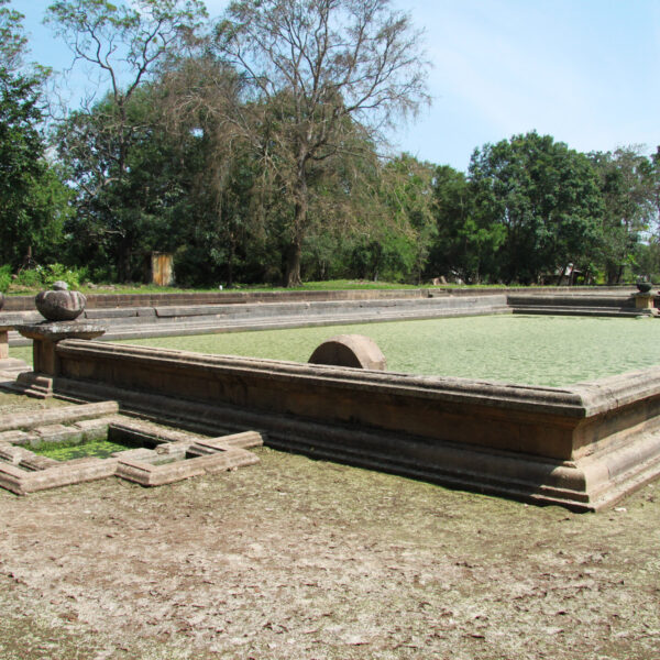 Kuttam Pokuna - Anuradhapura - Sri Lanka