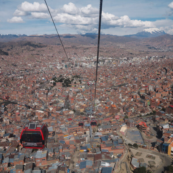 Reisverslaag Bolivia: We survived the Death Road - De rode kabelbaan van La Paz