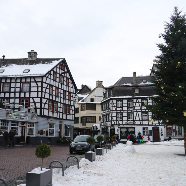 Markt van Monschau - Duitsland