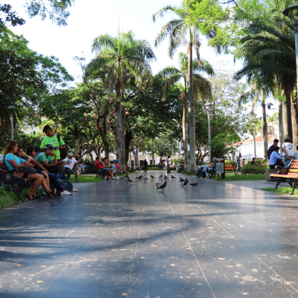 Plaza 24 de Septiembre - Santa Cruz de la Sierra - Bolivia