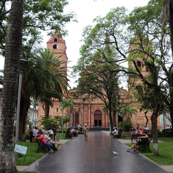 Plaza 24 de Septiembre - Santa Cruz de la Sierra - Bolivia