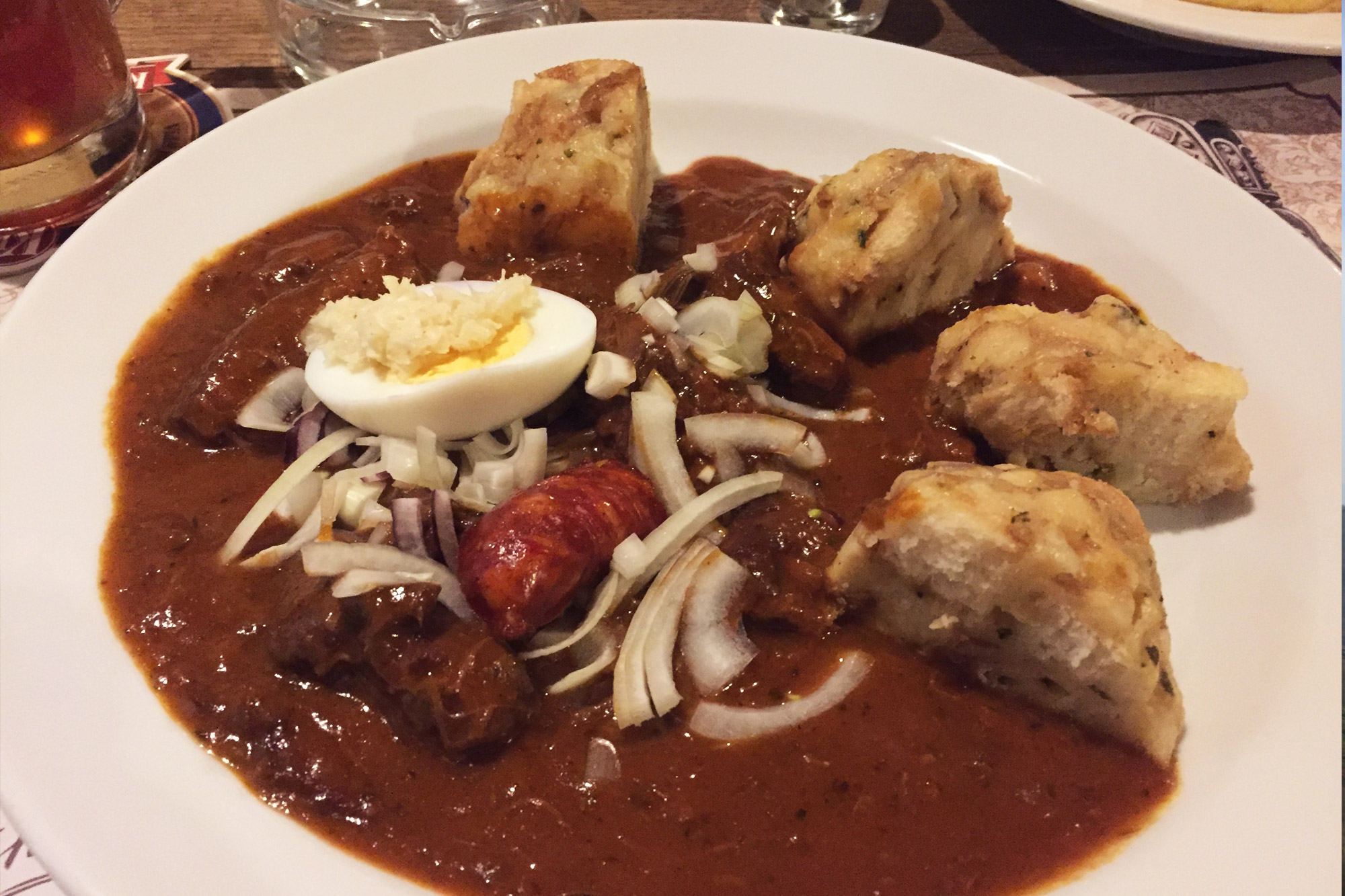 Stedentrip Karlsbad - Eten in het Becherplatz