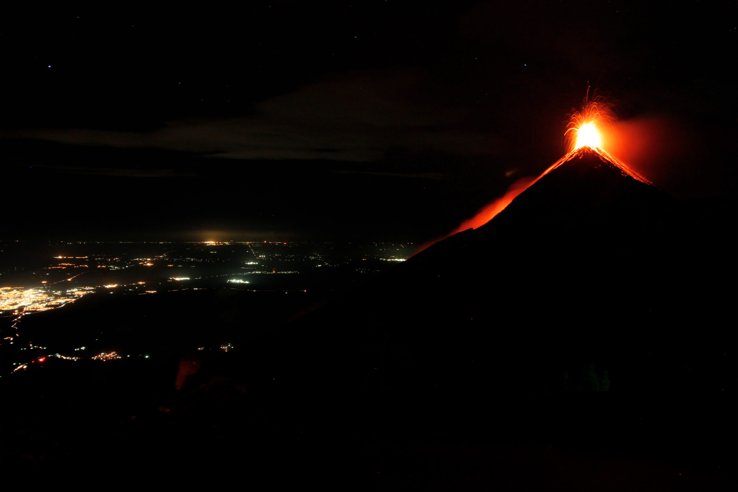 13 must do's in Antigua - Boek een tweedaagse hike naar de Volcan Acatenango