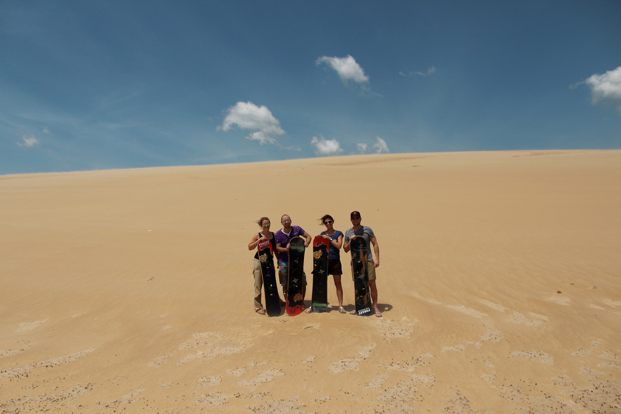 Sandboarden in Lomas de Arena