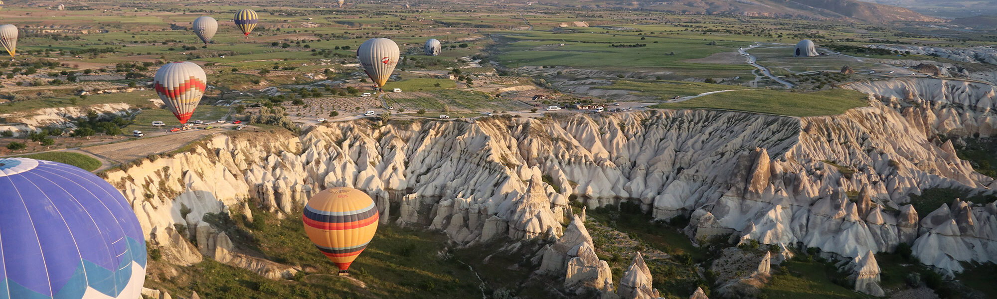 Turkije reisverslag: Magische ballonvaart - Met de ballon boven Cappadocië