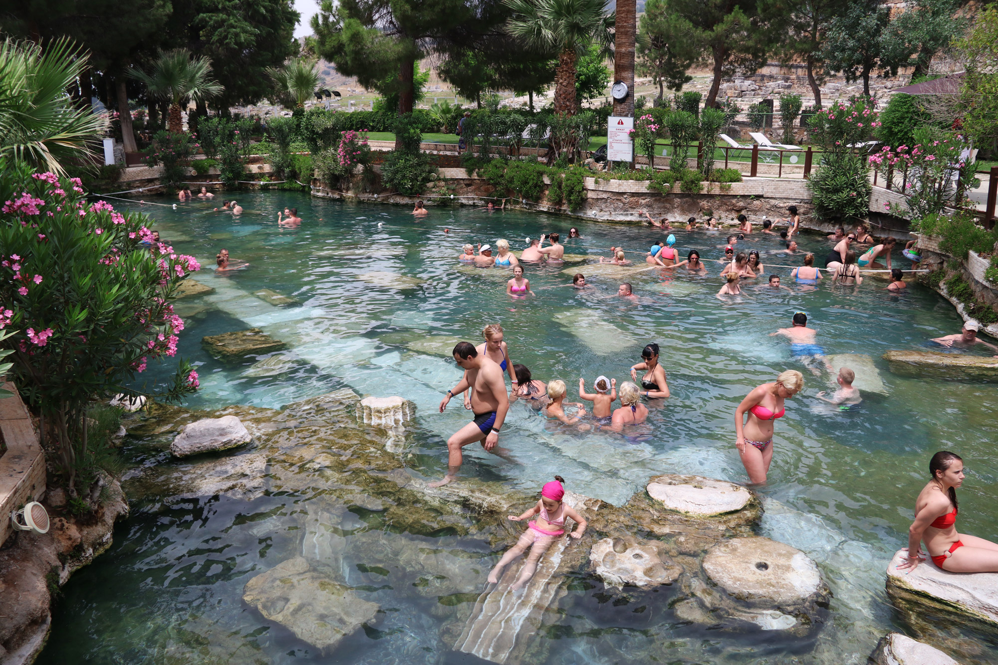 Turkije reisverslag: Pamukkale en Hiërapolis - Bronnenwater van Hiërapolis