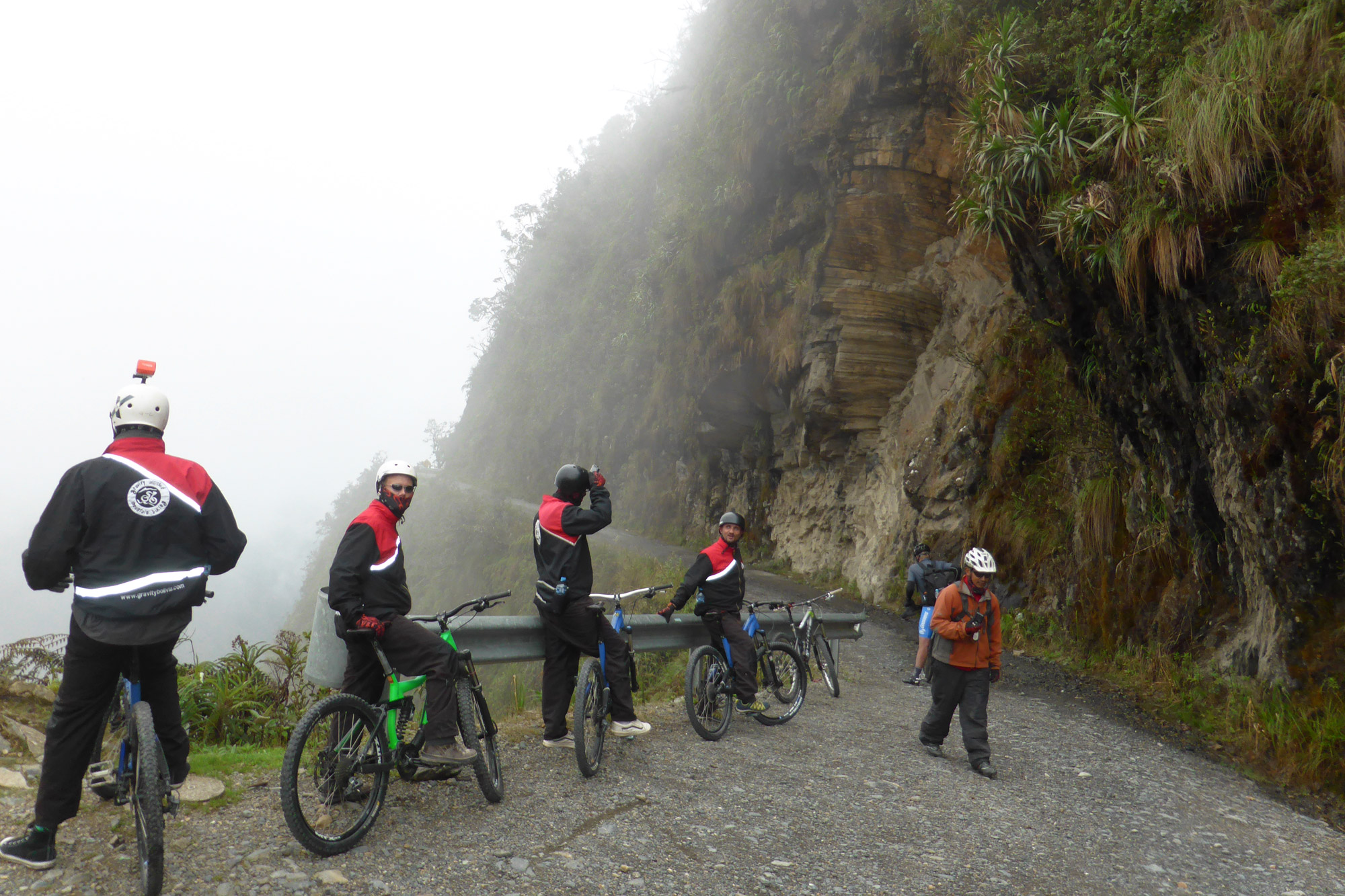 handige tips voor een Bolivia reis - Kies een goede organisatie voor de Death Road