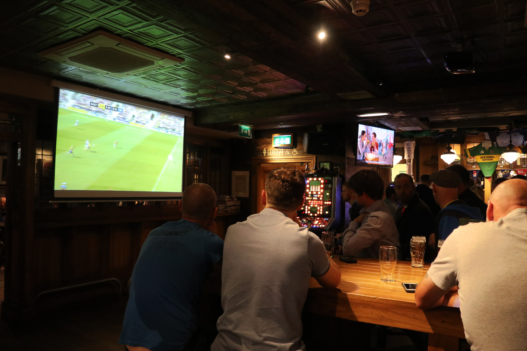 Mannenweekend in Edinburgh - Sport kijken in de Irish Pub