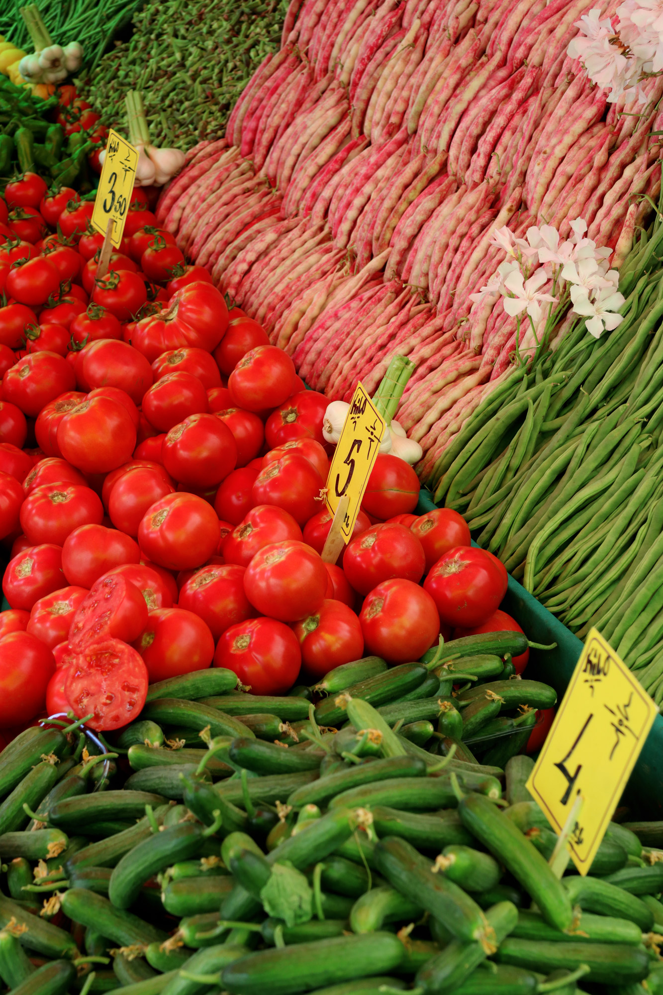 Turkije reisverslag: Laatste dag in Alaçatı - Groenten op de markt van Alaçatı