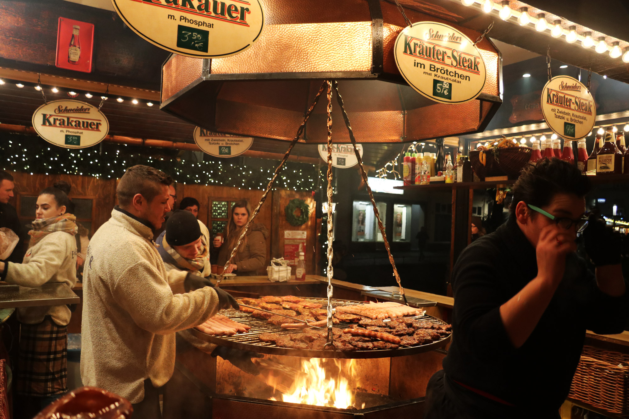 Bielefeld kerstmarkt - Bratwurst