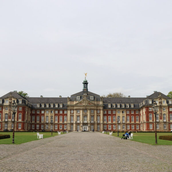 9x doen in Münster - Schloss Münster