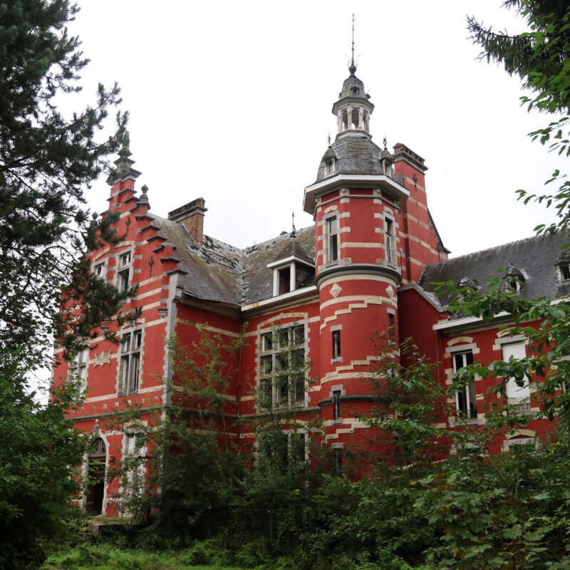 Urbex: Chateau Rouge