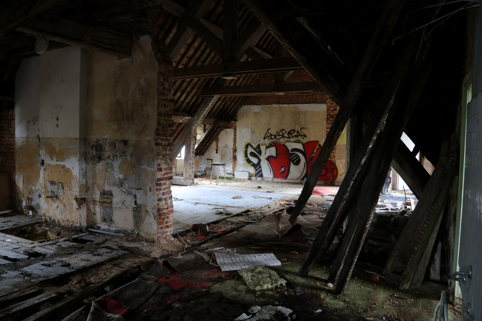 Urbex - Chateau Rouge