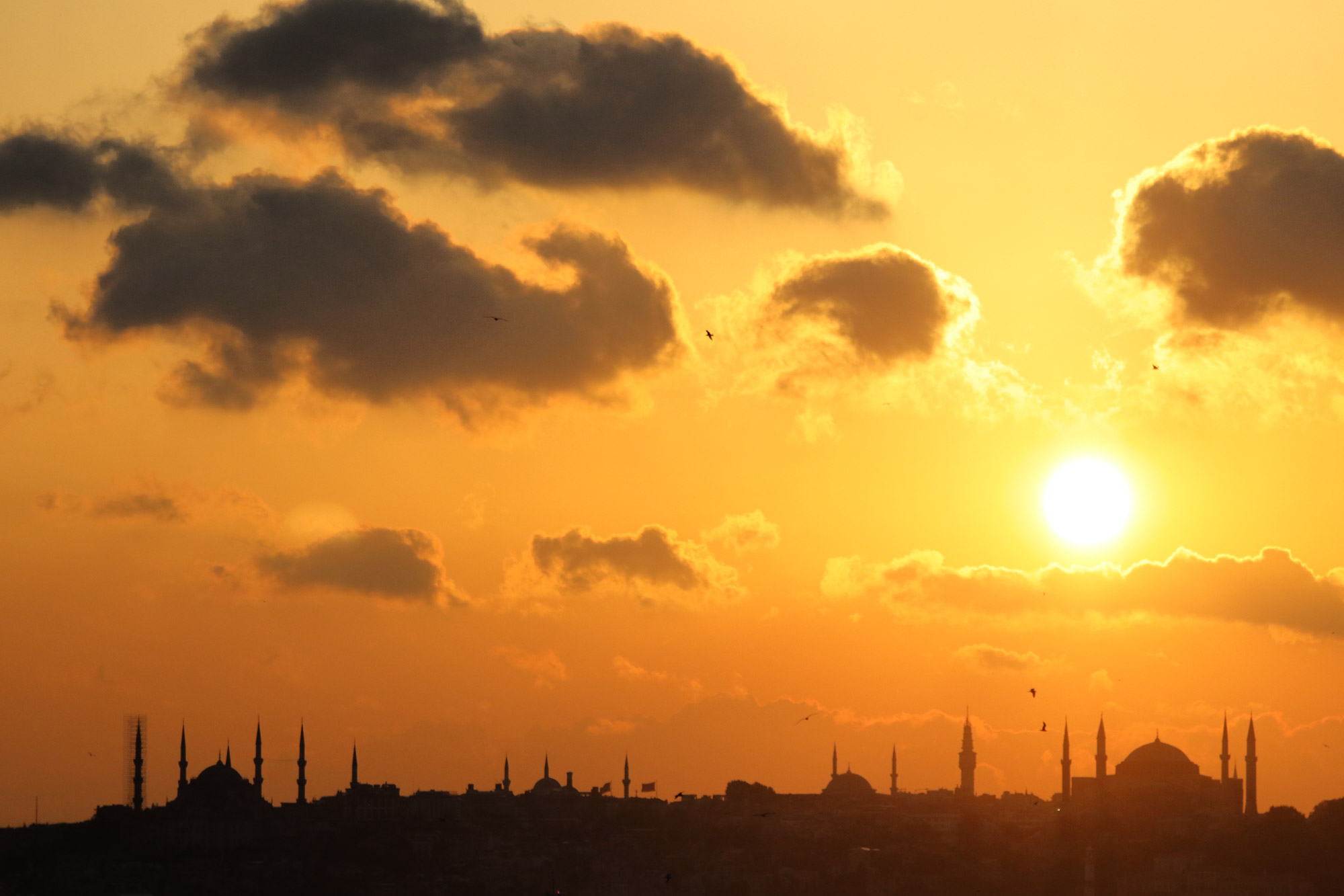 Foto van de maand Mei 2018 - Zonsondergang in Istanbul