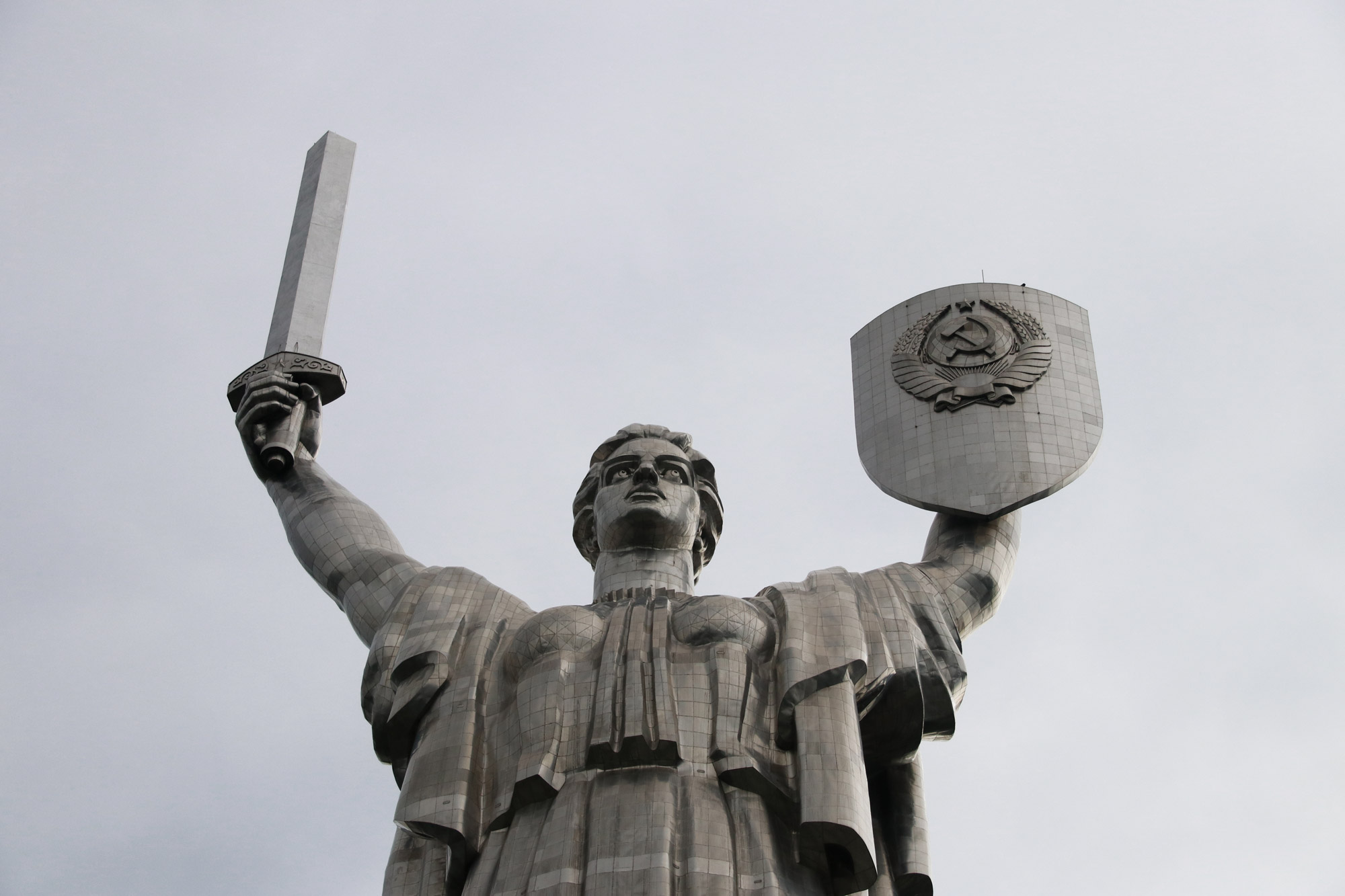 Kiev verkennen met een gids - Motherland Monument