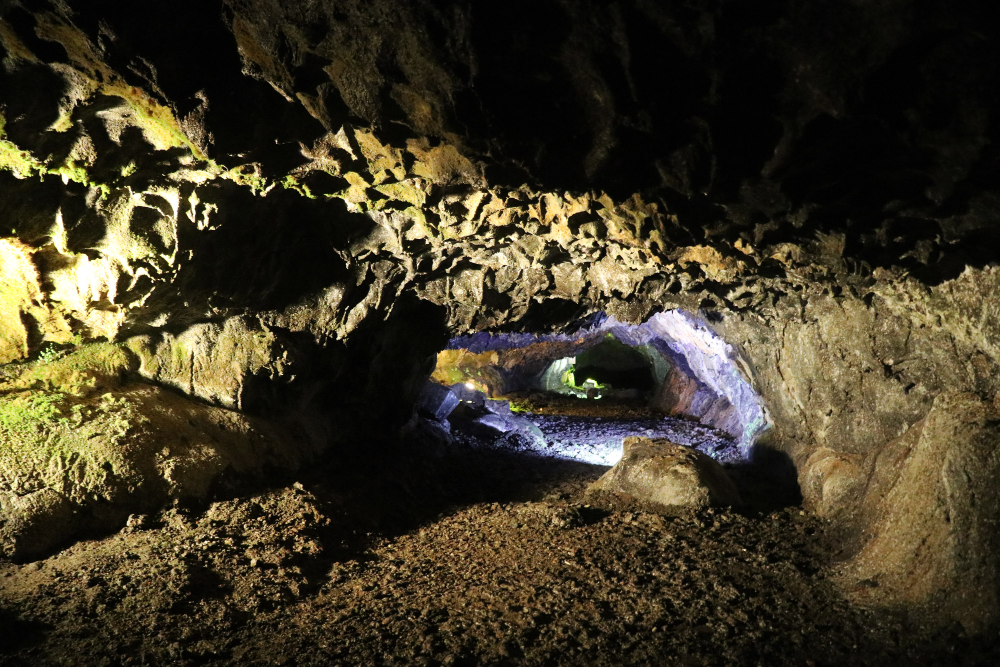 10x doen op Madeira - bezoek de vuilkanische grotten