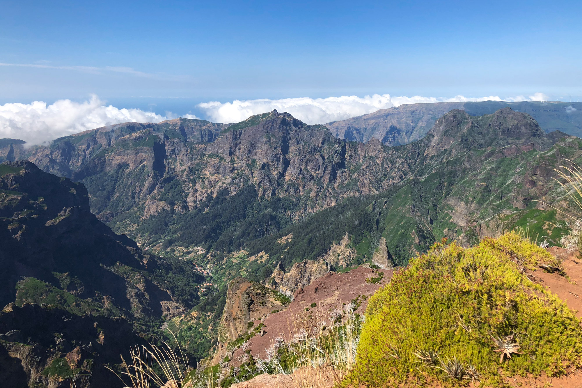 Madeira in 10 beelden - Van Pico do Arieiro naar Pico Ruivo