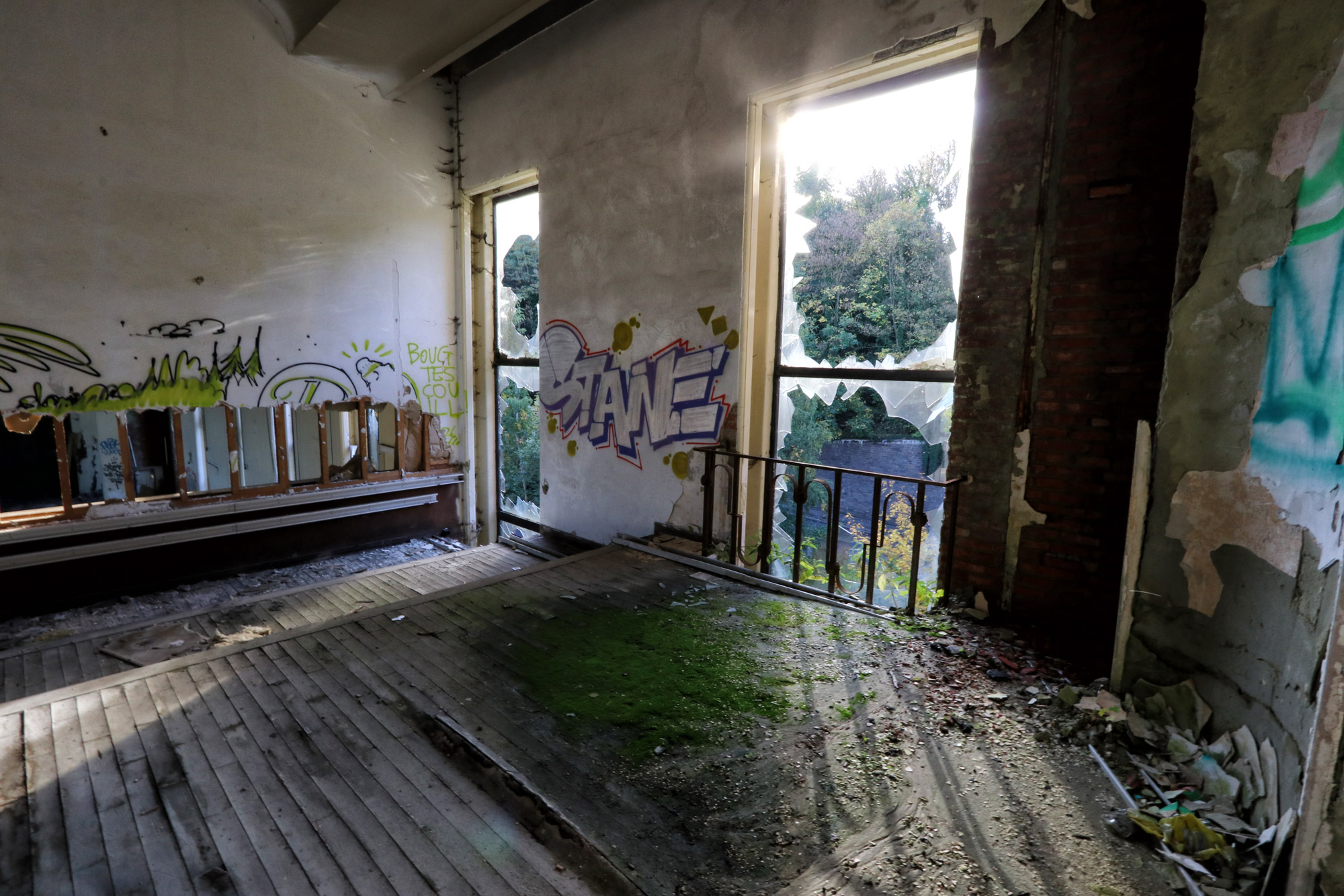 Urbex: Piscine du Mosq