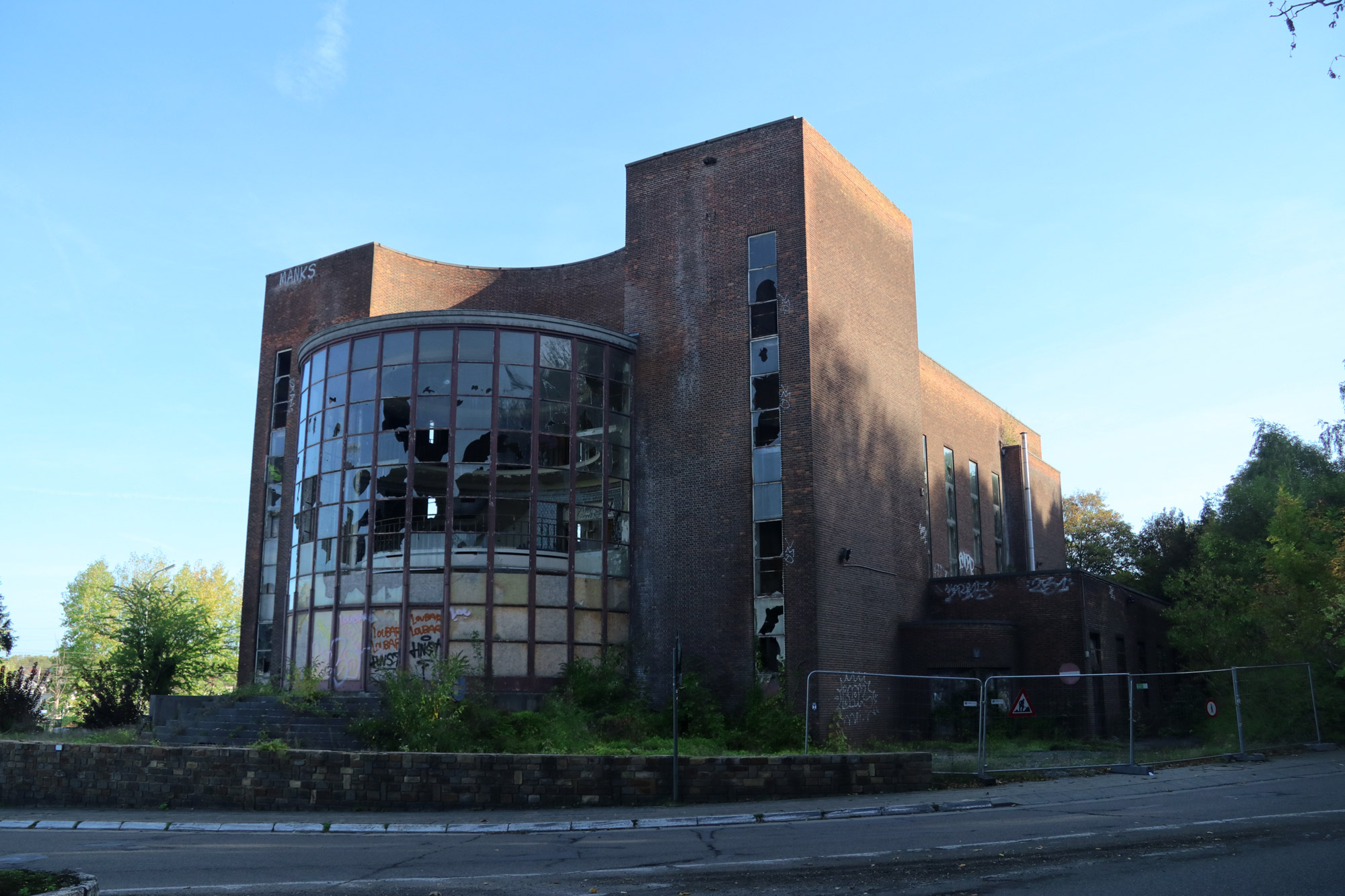 Urbex: Piscine du Mosq