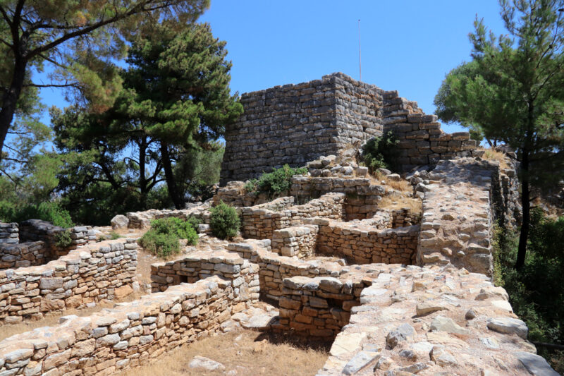 Wandelen door de antieke stad Pedasa - Turkije