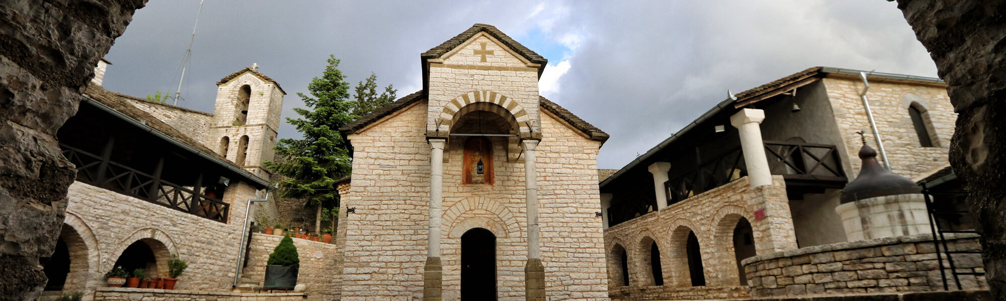 Tzoumerka - Tsouka klooster