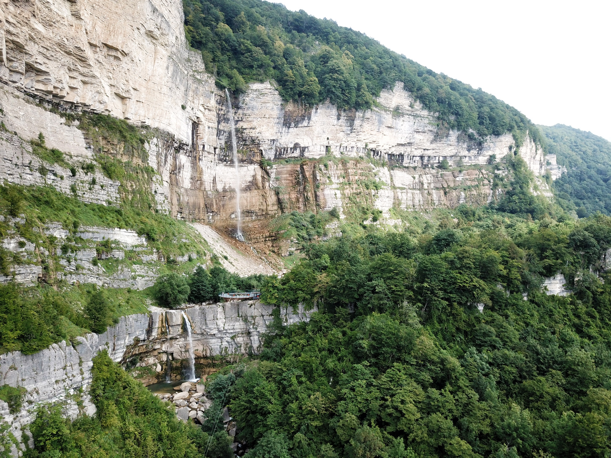 Georgië reisverslag: Kinchkha waterval