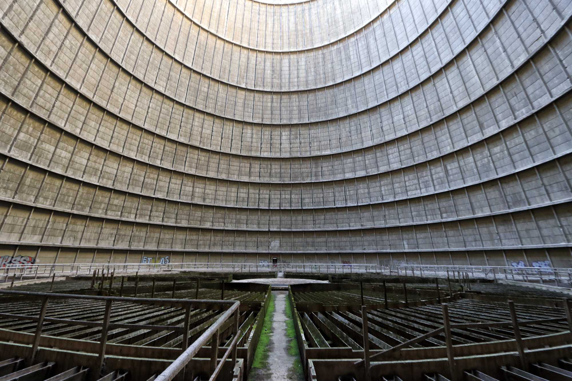 Urbex: IM Cooling Tower