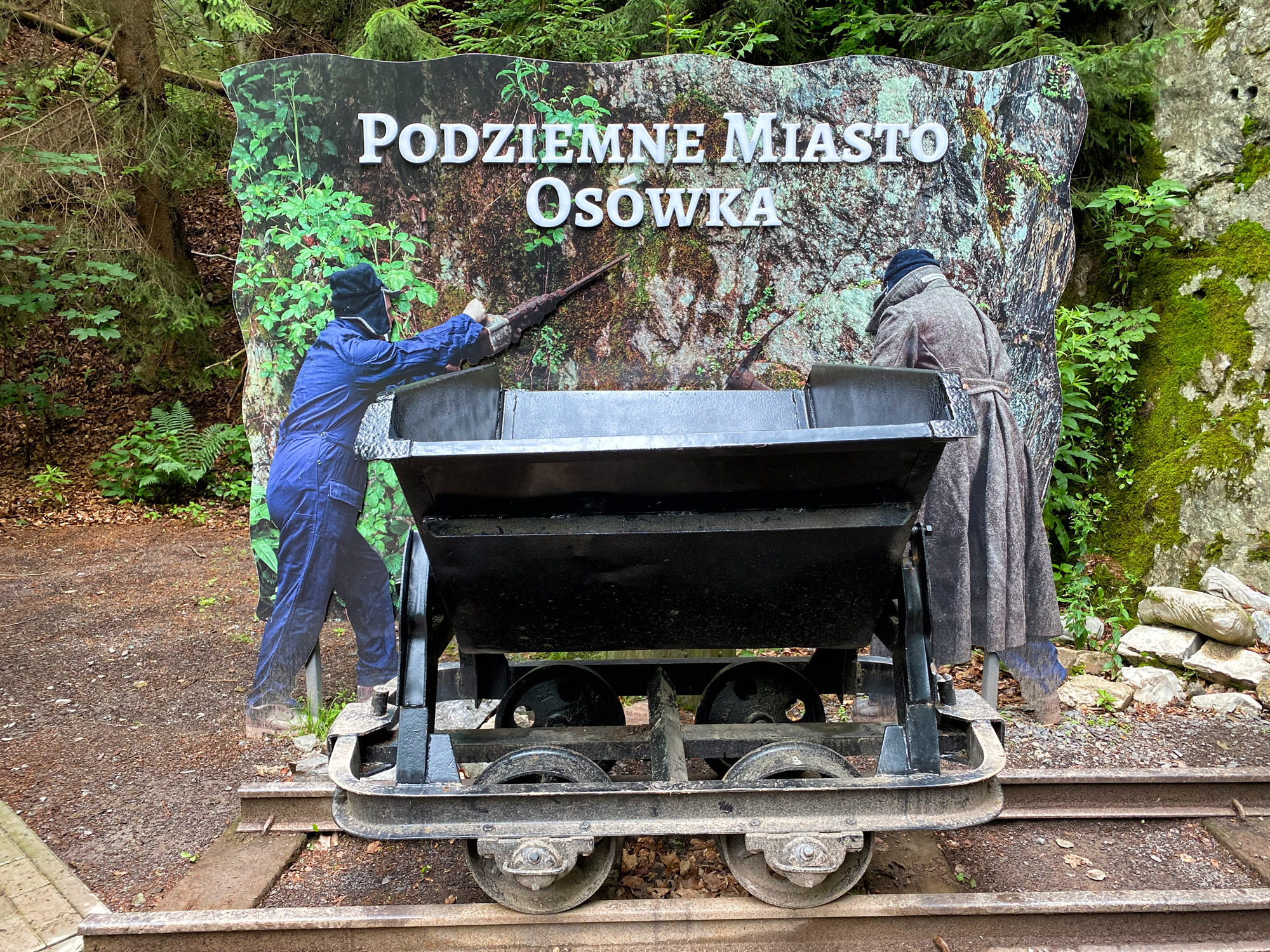 De Ondergrondse stad Osówka - Polen