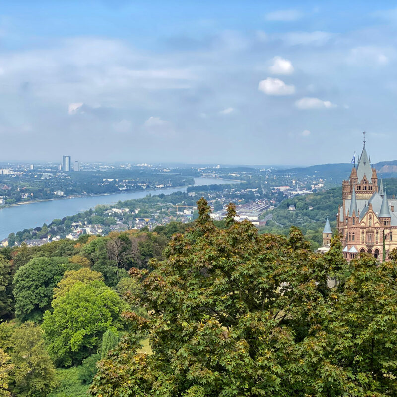 De Drachenfels in het Siebengebirge