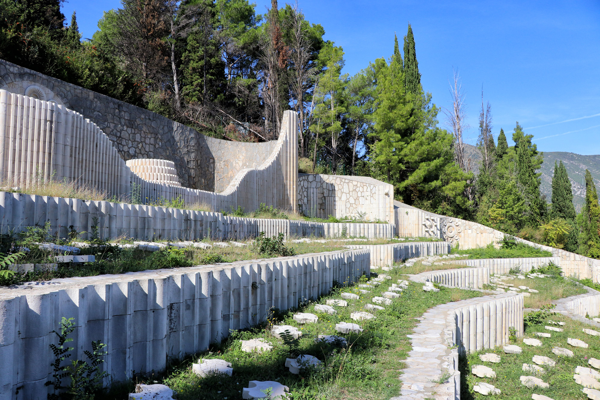 Doen in Mostar - Partizaanse Begraafplaats