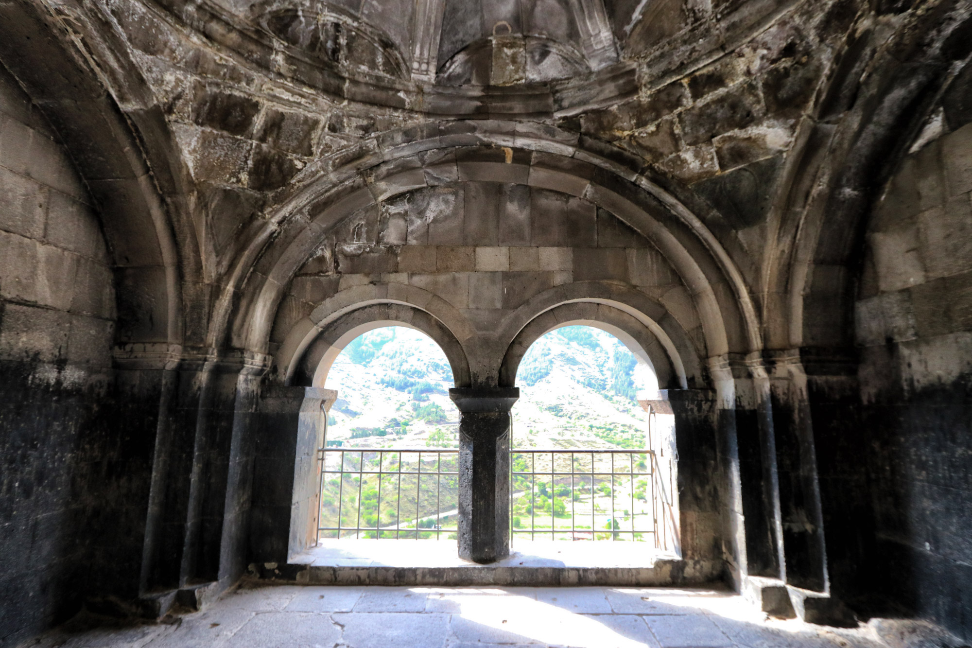 Vardzia, grottenstad in Georgië