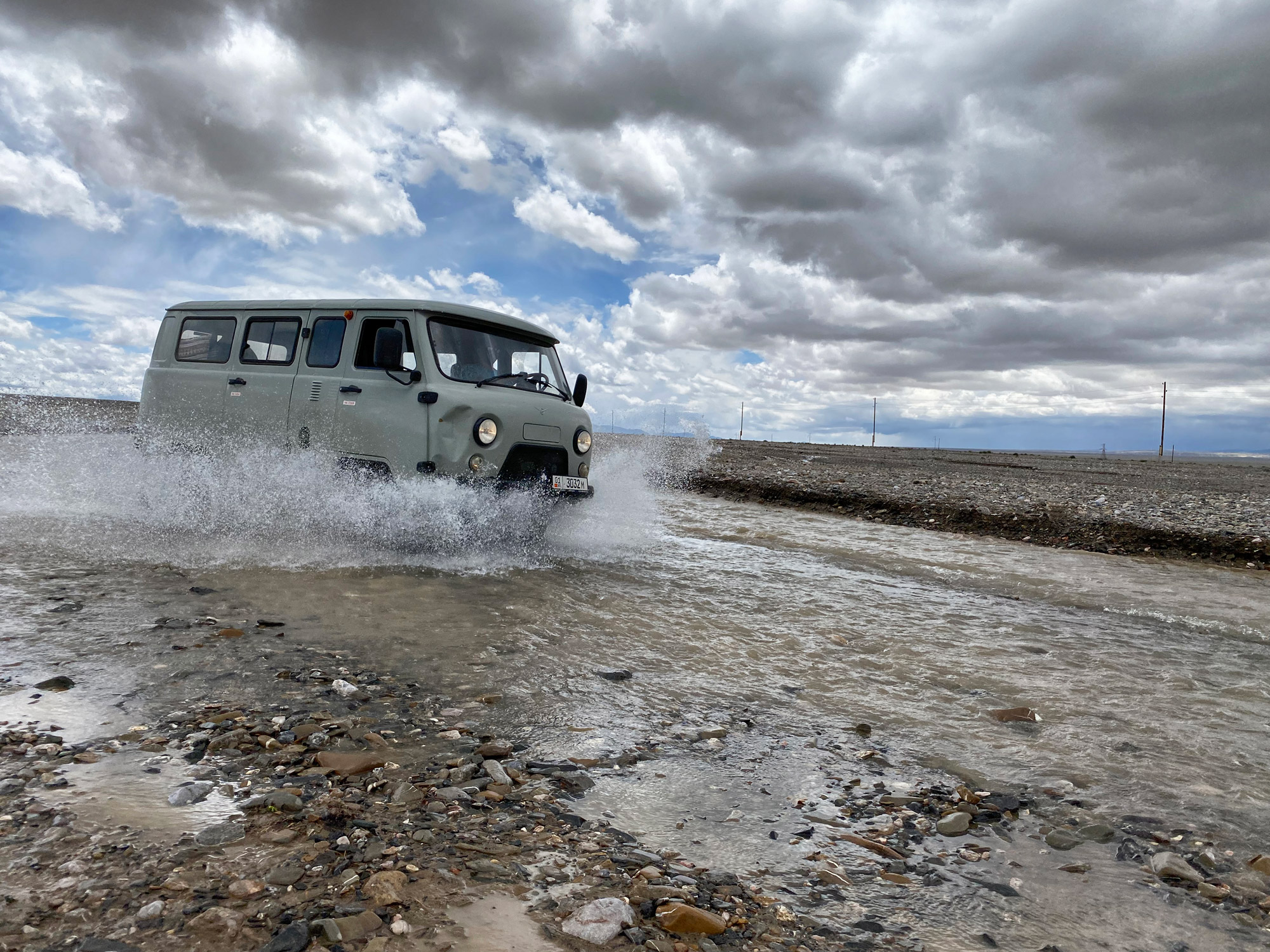 Mijn avontuurlijke roadtrip door Kirgizië met De Verdwaalde Jongens