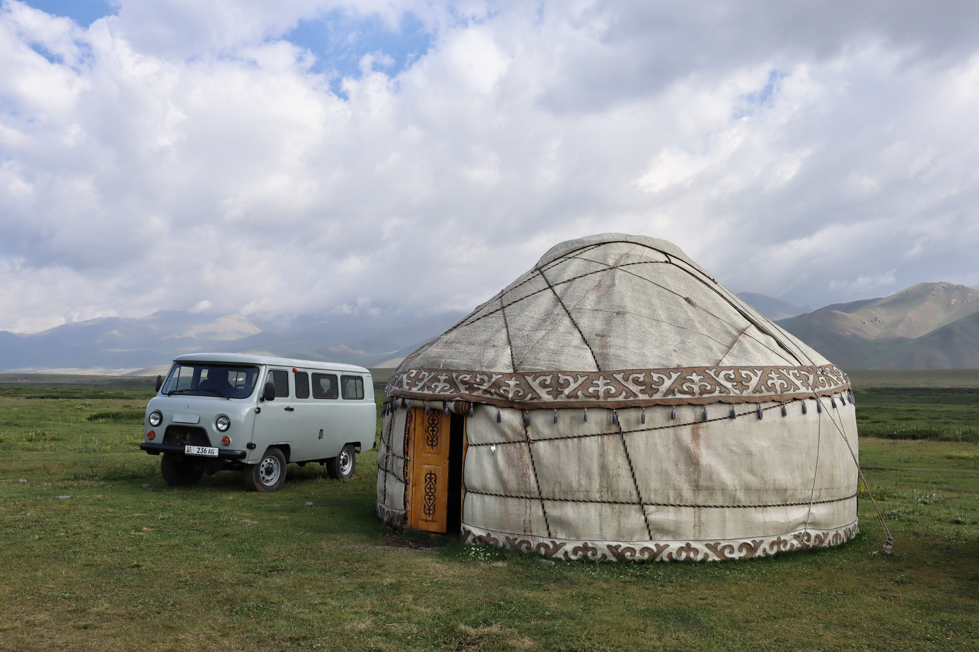 Mijn avontuurlijke roadtrip door Kirgizië met De Verdwaalde Jongens