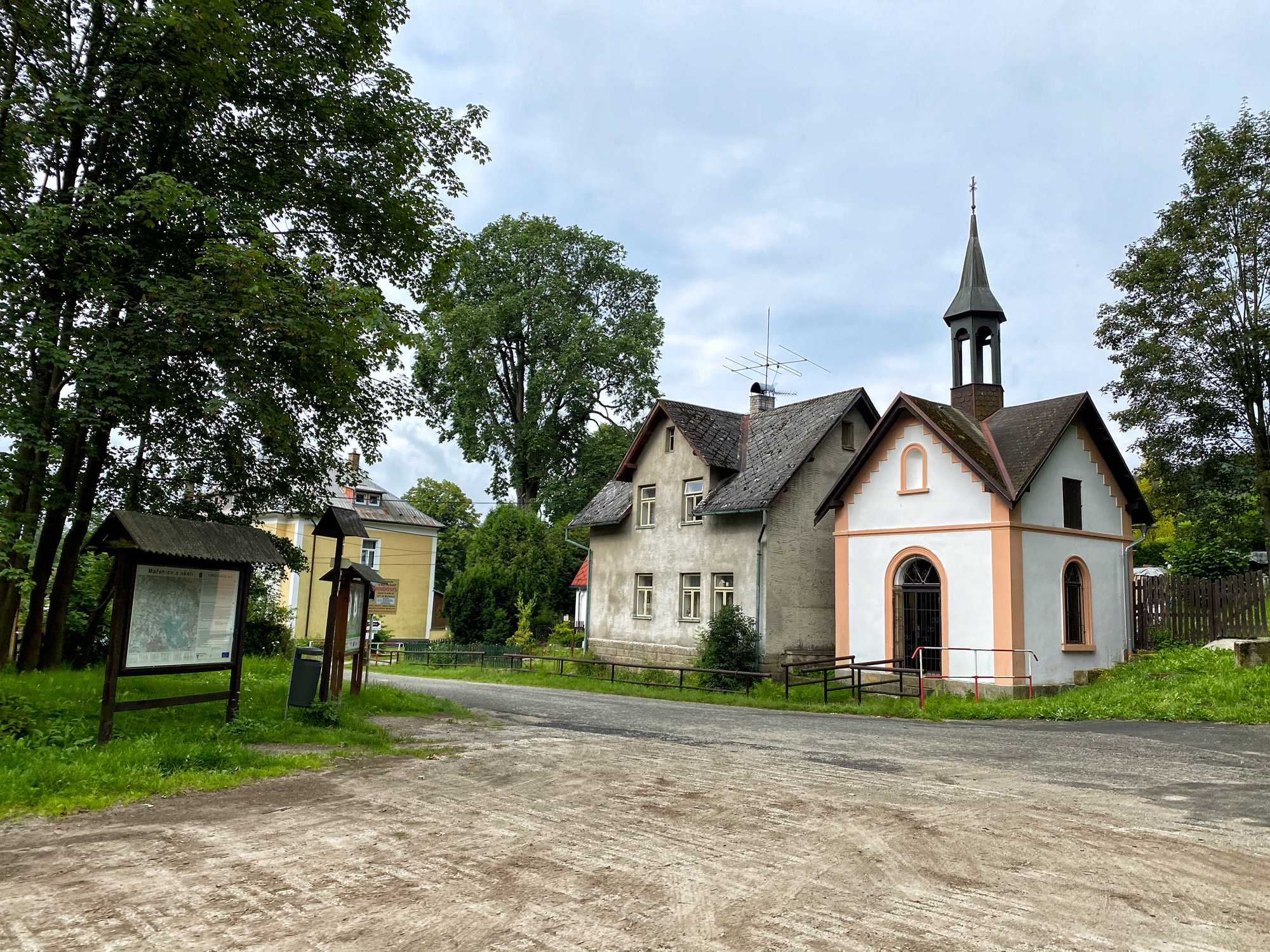 Wandelen in Tsjechië en Duitsland: Nonnenfelsen en naar de top van de Lausche